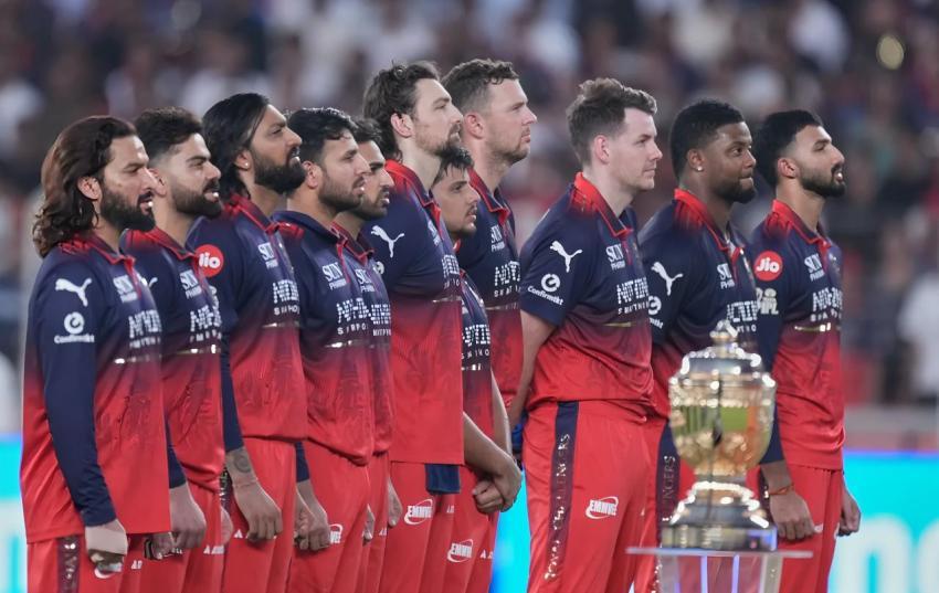 IPL 2026 RCB team 8K wallpaper download