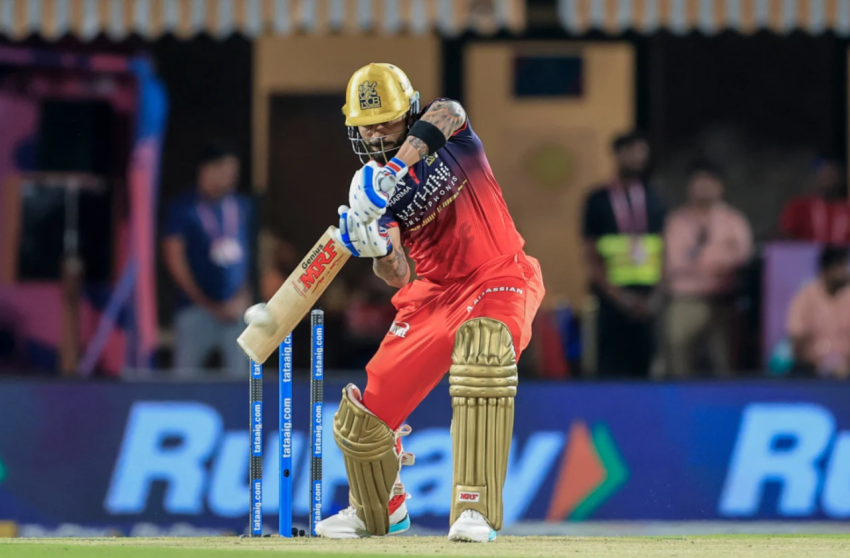 RCB Virat Kohli batting 4K wallpaper