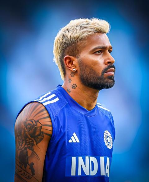 భారత క్రికెట్ జట్టు హార్దిక్ పాండ్యా వాల్‌పేపర్