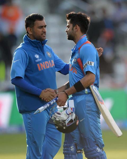 MS Dhoni and Virat Kohli HD wallpaper