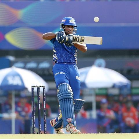 తిలక్ వర్మ వాల్‌పేపర్లు