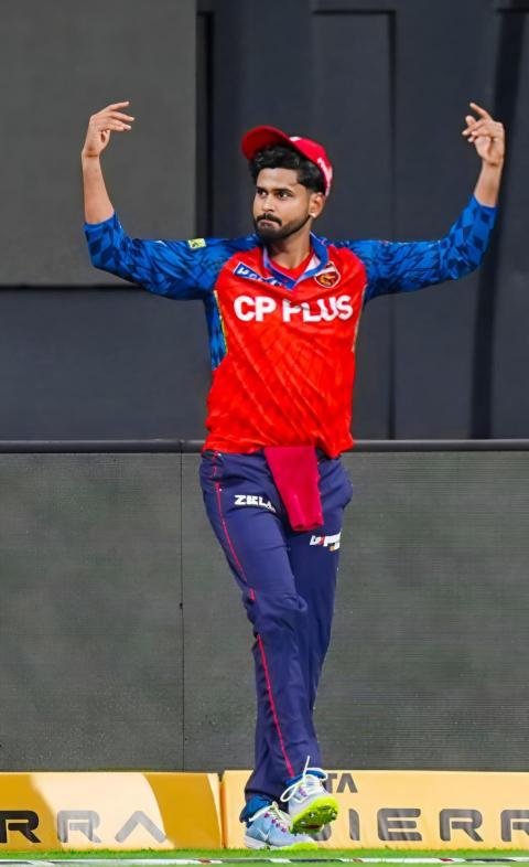 Punjab Kings Shreyas Iyer phone wallpaper