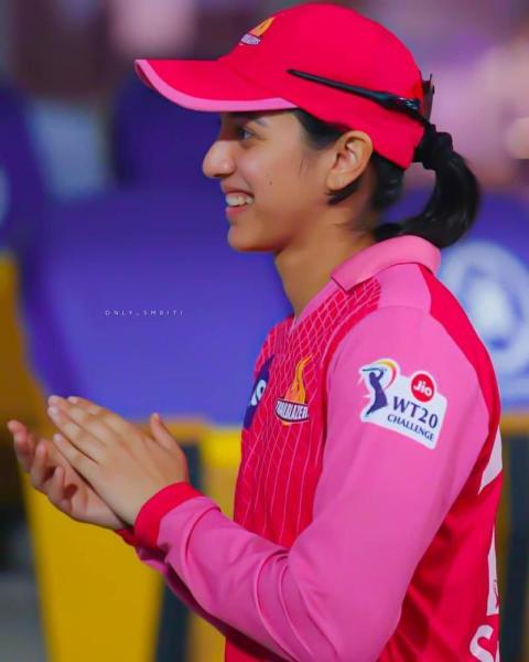 smrithi mandhana ipl  phone wallpaper