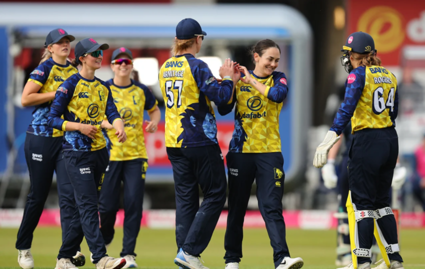 Women's T20 Yorkshire vs Durham 4k wallpaper